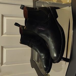 Born Boots sz 10 black Hemlock